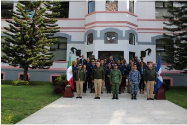 Visita al Colegio de Defensa Nacional de México
